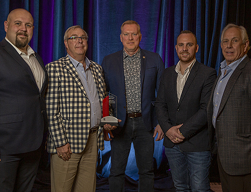 The National Safety Award, sponsored by Vipond Inc., went to Western Pacific Enterprises. Pictured from left to right are Derek Fettback (WPE), Wayne Fettback (WPE), Russ Kerr (Vipond Inc.), Andrew Fettback (WPE) and David Fettback (WPE).
